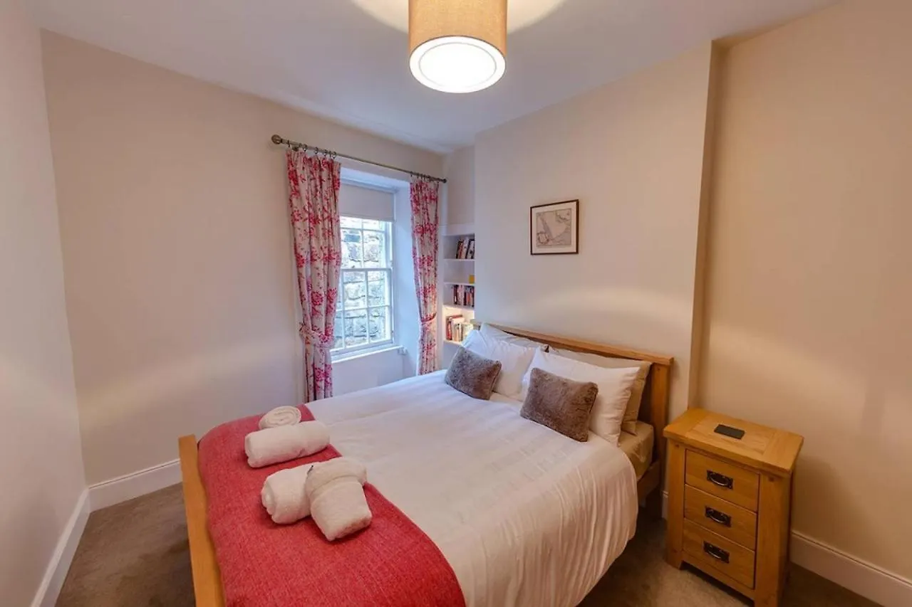 Joivy Stylish Apt In Trendy New Town Location Edinburgh Appartement