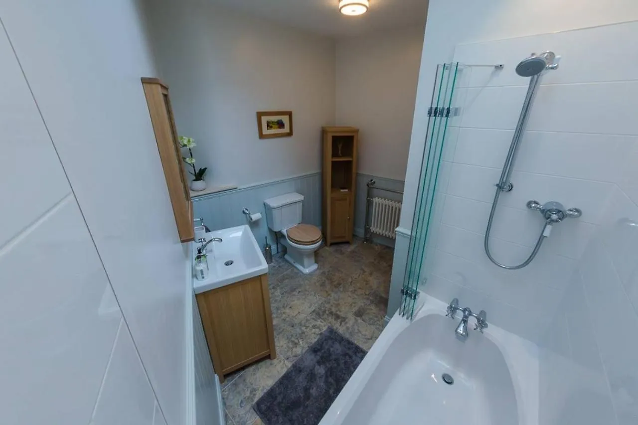 Joivy Stylish Apt In Trendy New Town Location Edinburgh Lejlighed